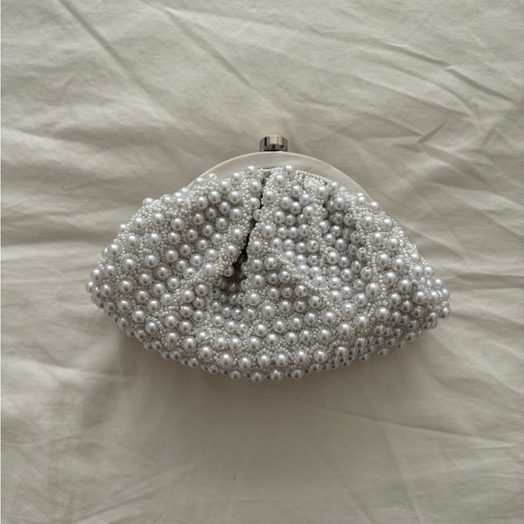 👰‍♀️NWT Santi Imitation Pearl Clutch - Picture 4 of 7